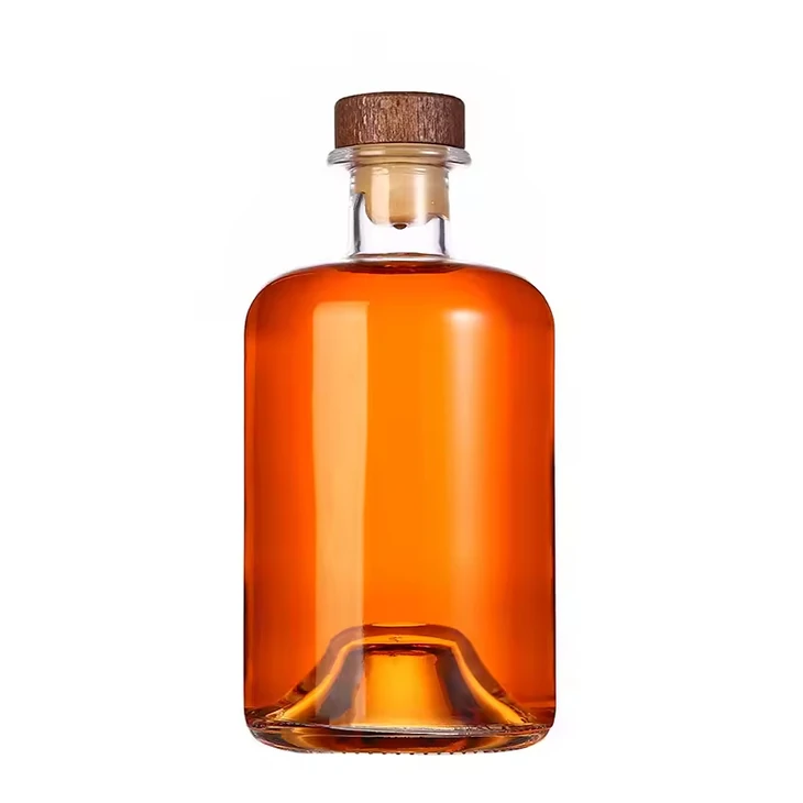 700ml Cylindrical Glass Bottle with Concave Base and Internal Protrusion – Ideal for Fruit Wine & Rum Packaging